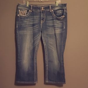 Women's Miss Me Capris Size 33